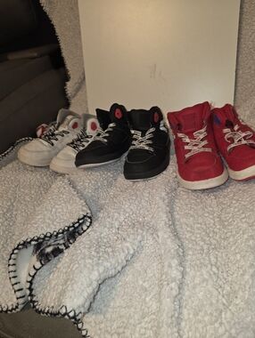 Dc Shoes Size 10c 3 Pairs